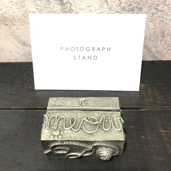 🆕VILMAIN PEWTER - MEOW PHOTO STAND - Picture 4 of 7